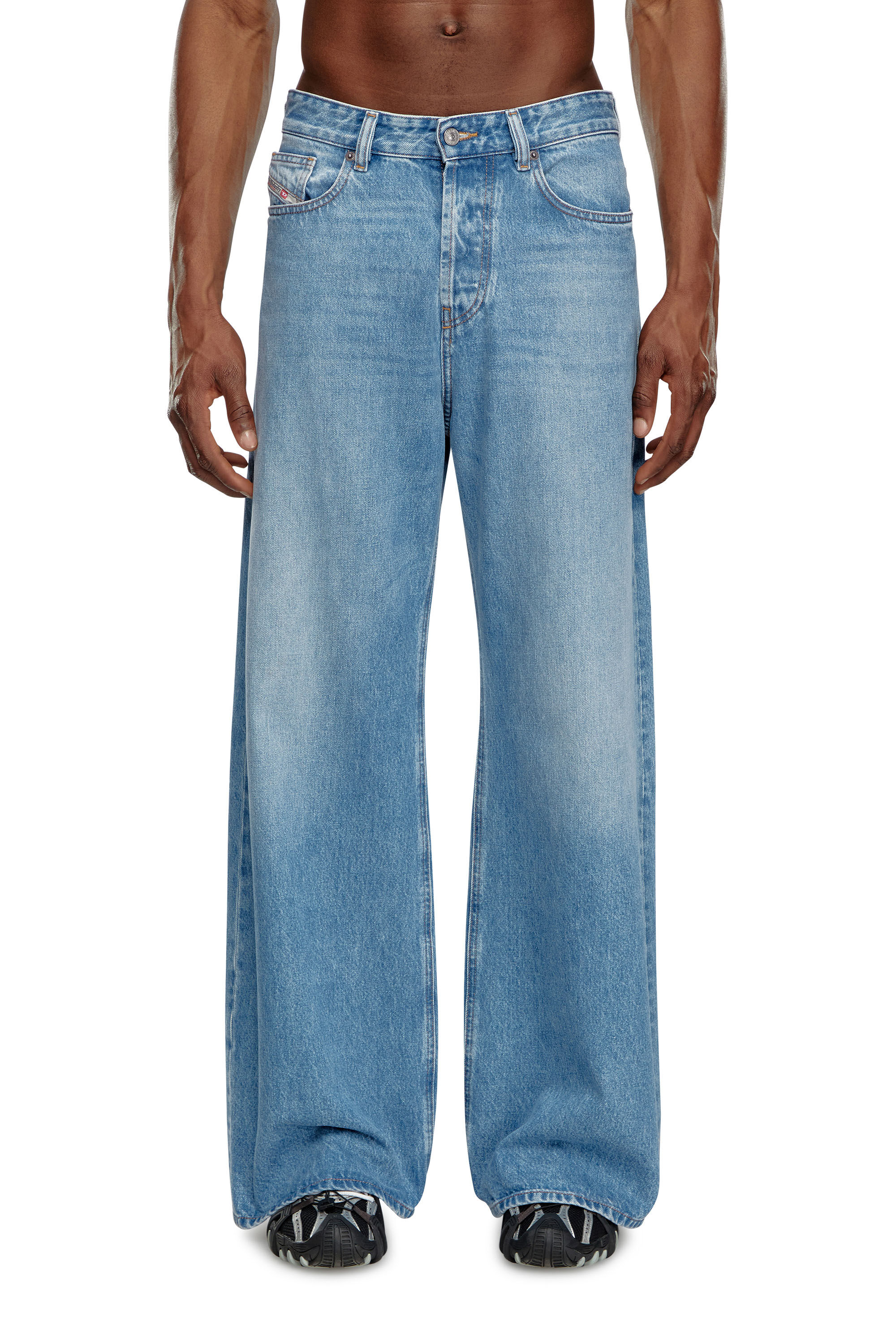 DIESEL オフホワイト 1996 D-Sire 09m40リラックスジーンズ Women's Relaxed Jeans | Light blue | Diesel 1996 D-Sire