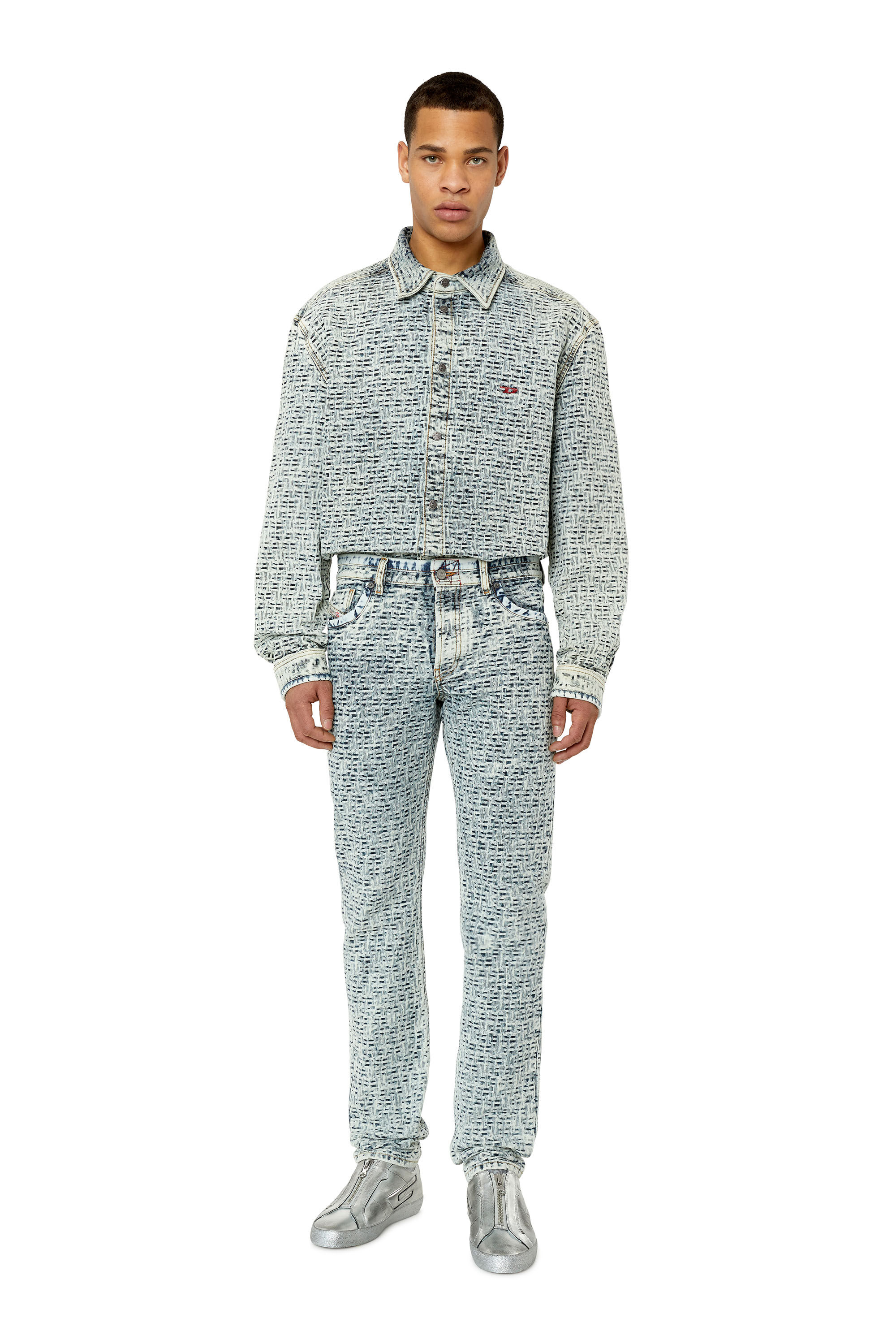 Diesel - 1995 D-Sark 0EMAA Straight Jeans, Light Blue - Image 1