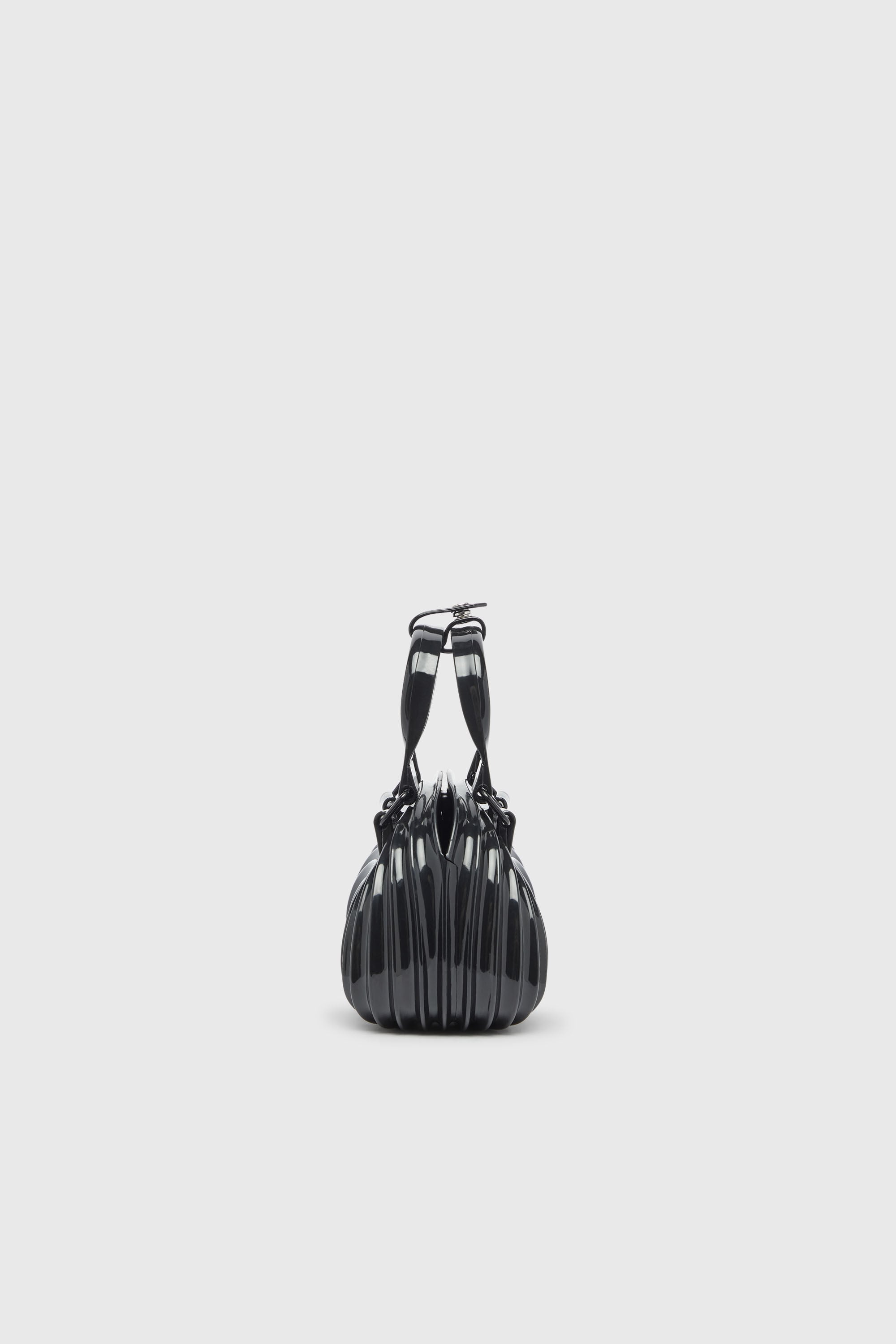 Diesel - MELISSA QUANTUM DOME, Woman's Quantum Dome - Handbag in Melflex&reg; in Black - 5