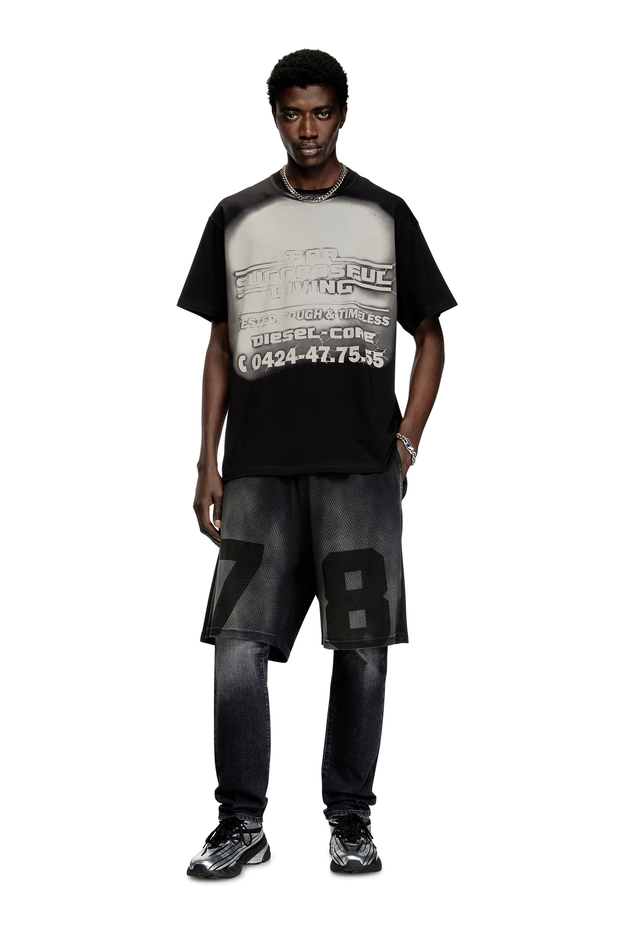 Diesel - T-BOXT-R15, Man's T-shirt with blowout logo graphic in Black - 1