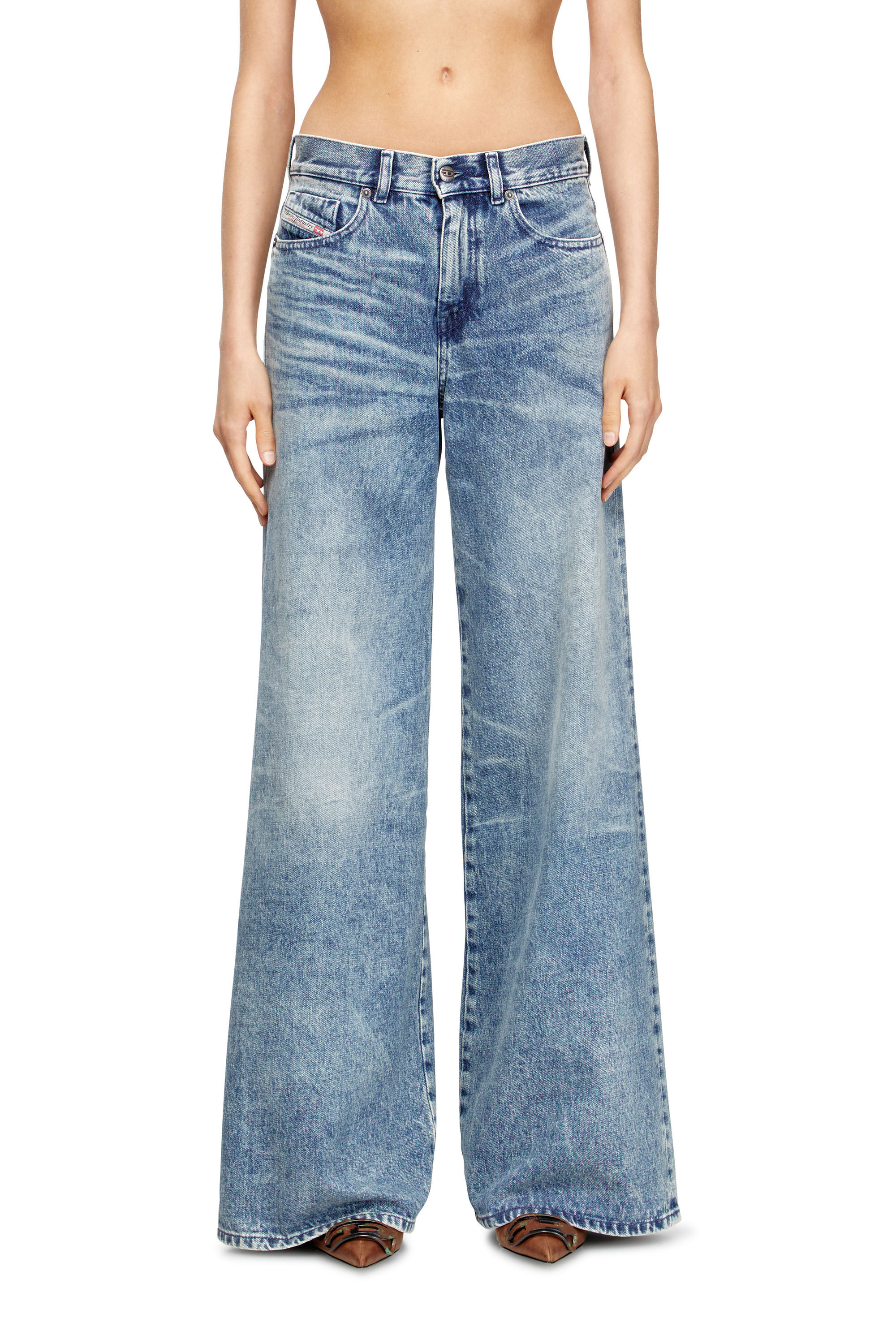 Diesel - Woman's Flare Jeans 1978 D-Akemi 007DA, Light Blue - 3