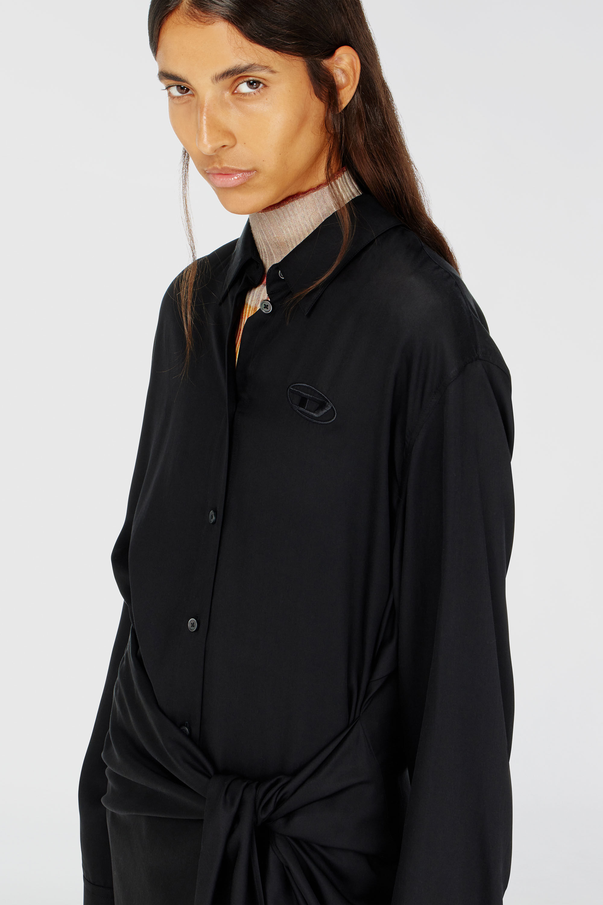 Diesel - D-ILETTA-S1, Woman's Midi shirt dress with twisted detail in Black - 5