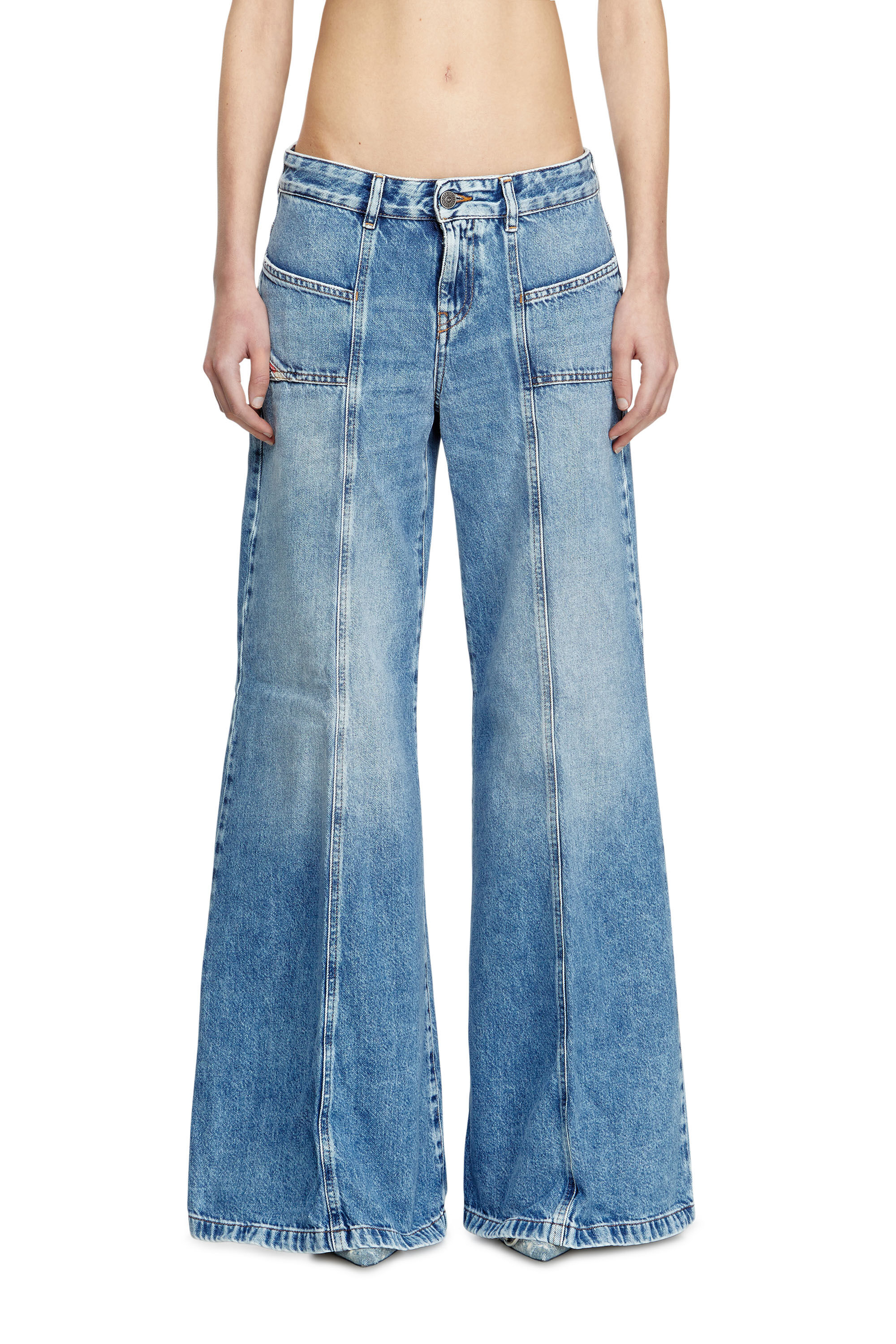 Diesel - Woman's Flare Jeans D-Akii 09H95, Medium blue - 3