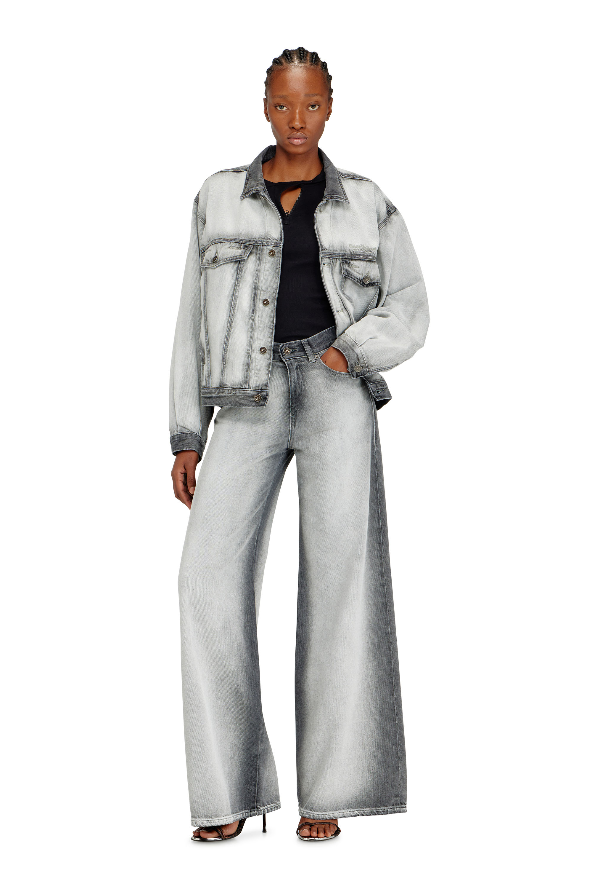 Diesel - Woman's Flare Jeans 1978 D-Akemi 09P28, Light Grey - 1