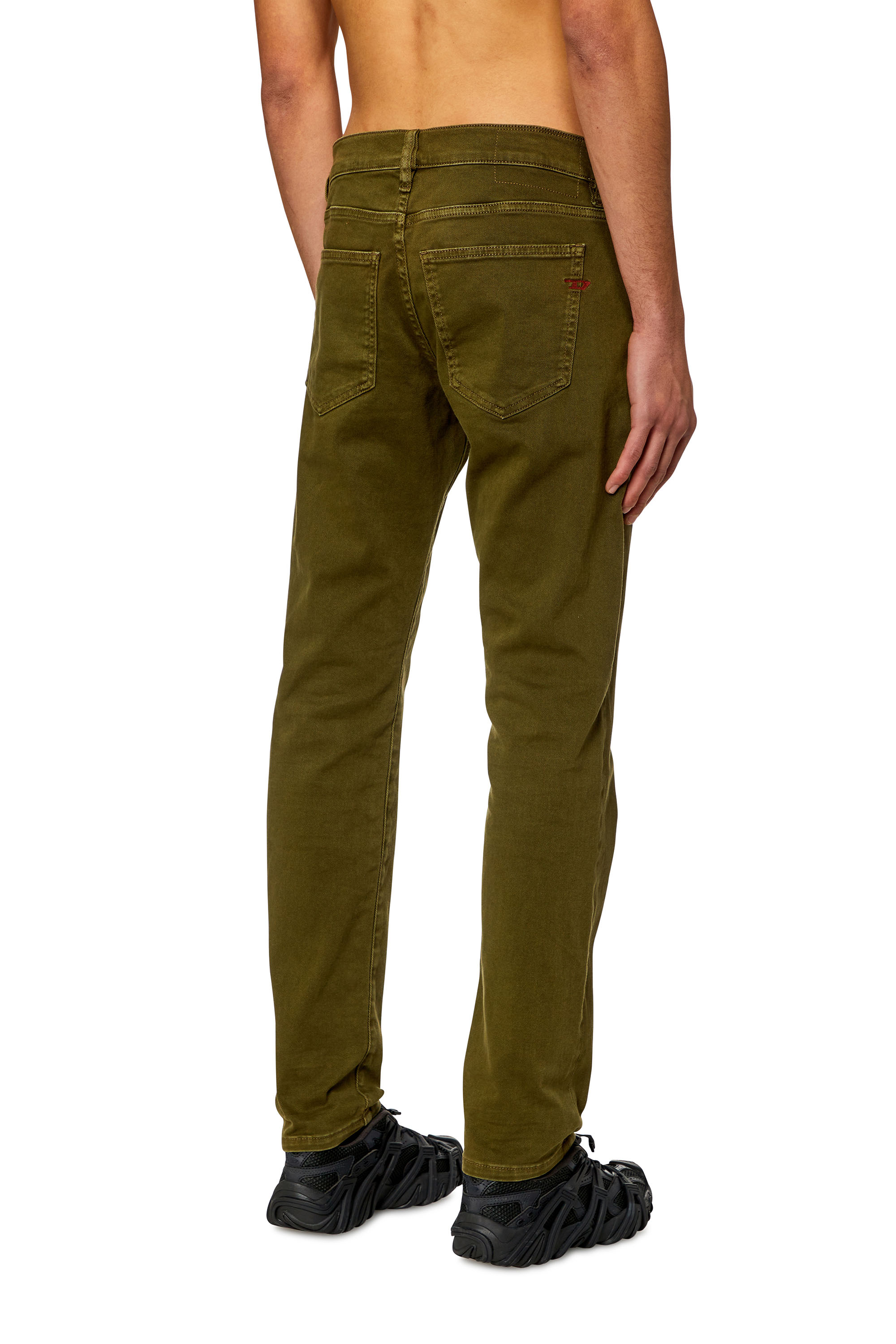 Diesel - 2019 D-Strukt 0QWTY Slim Jeans, Green - Image 2