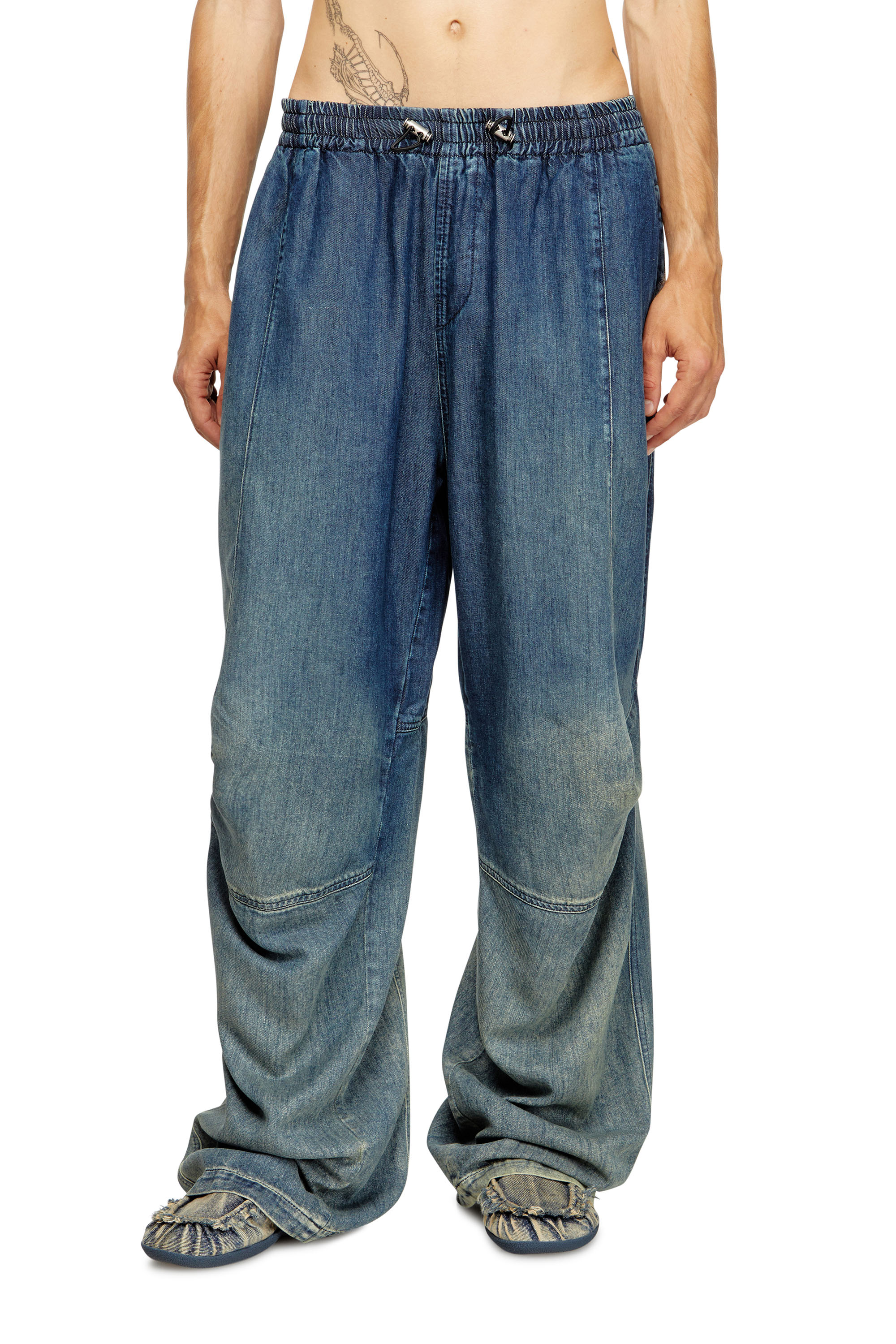 Diesel - Man's Relaxed Jeans D-Pari 068TC, Dark Blue - 1