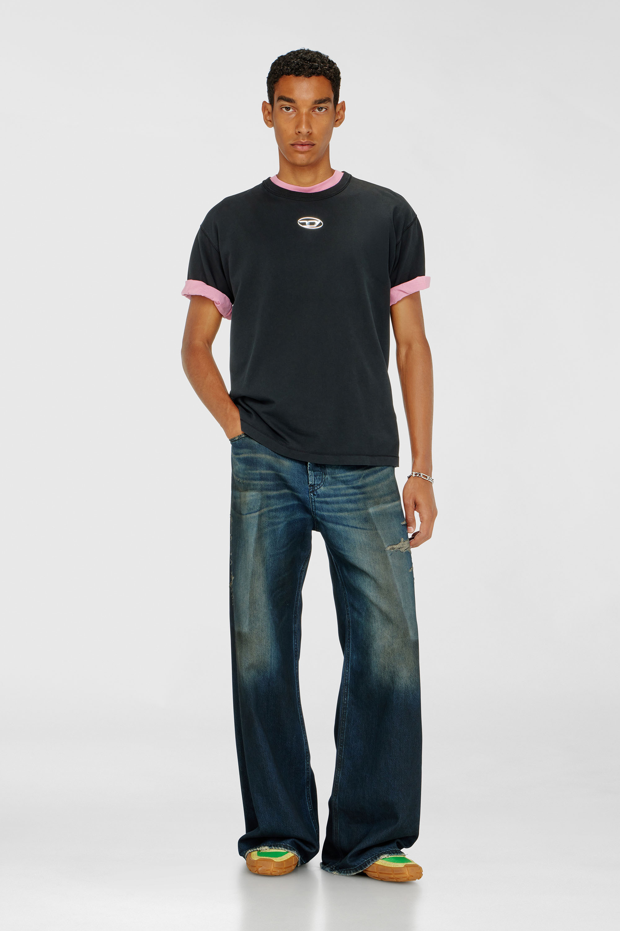 Light cotton T-shirt with metallic Oval D logo