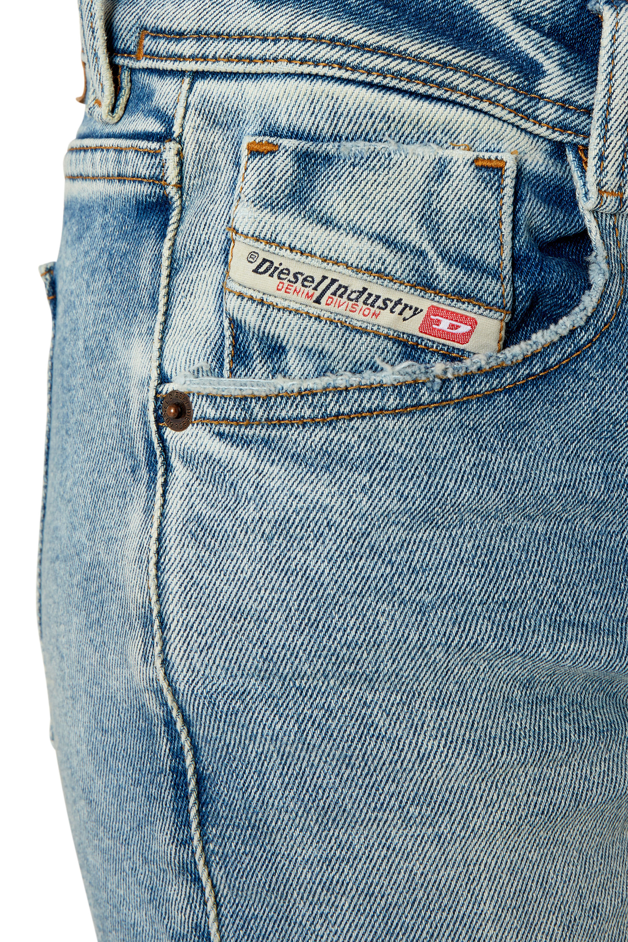 Bootcut and Flare Jeans 1969 D-Ebbey 09E86, 