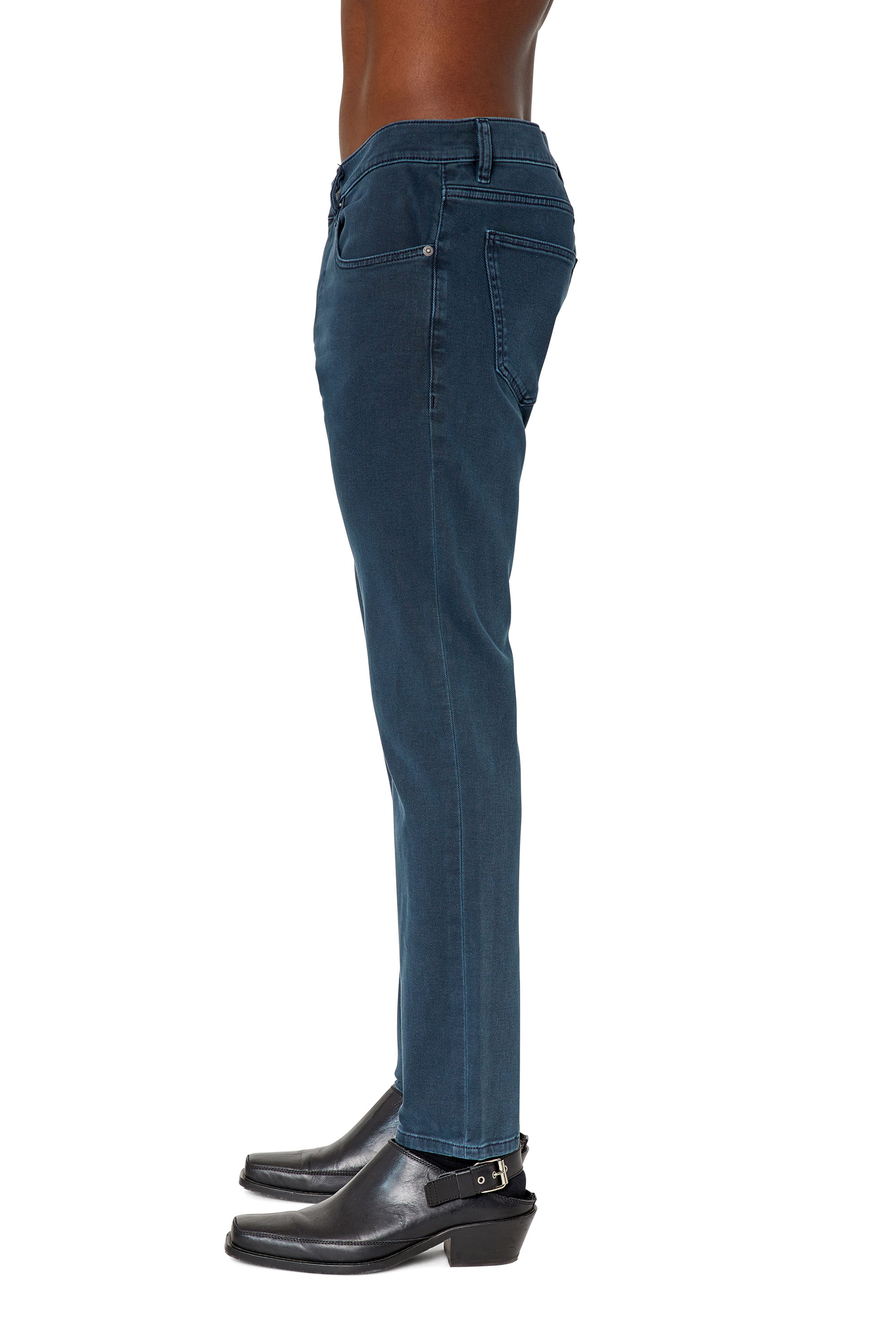 Diesel - 2019 D-Strukt 0QWTY Slim Jeans, Medium blue - Image 4