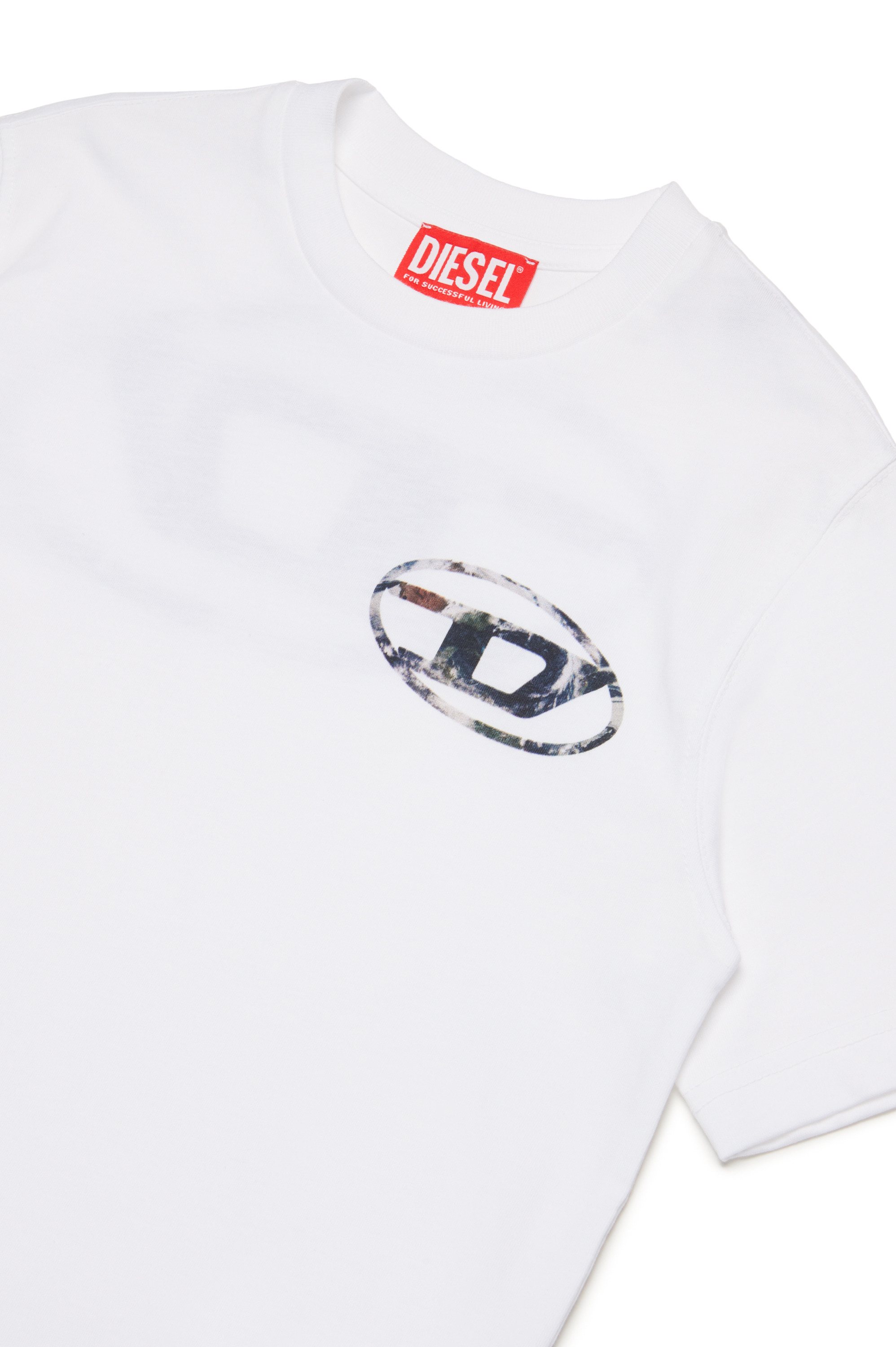 Diesel - TWASHL6 OVER, Man's T-shirt with marble effect oval logo in White - 3