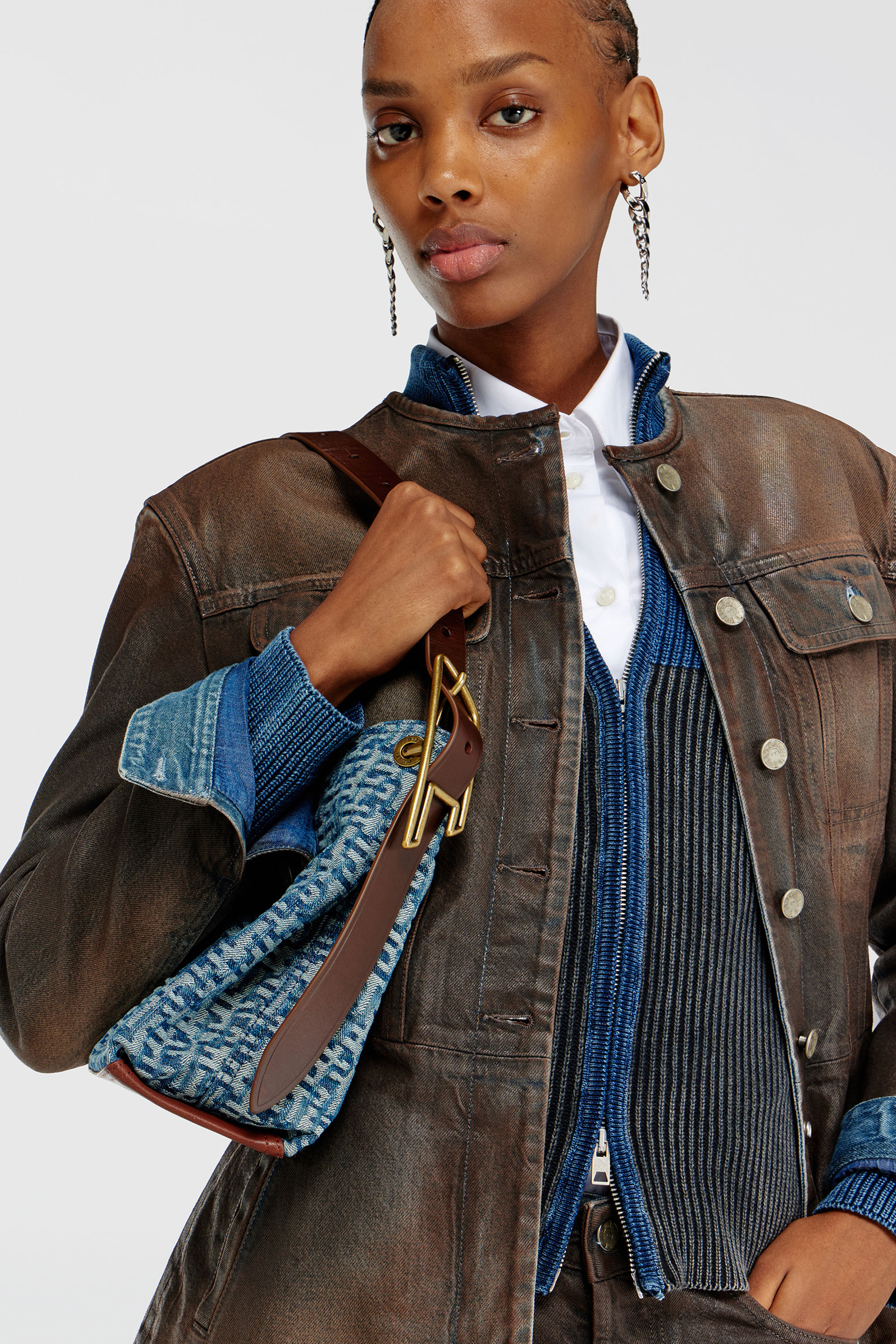 D-Line-Shoulder bag in monogram denim