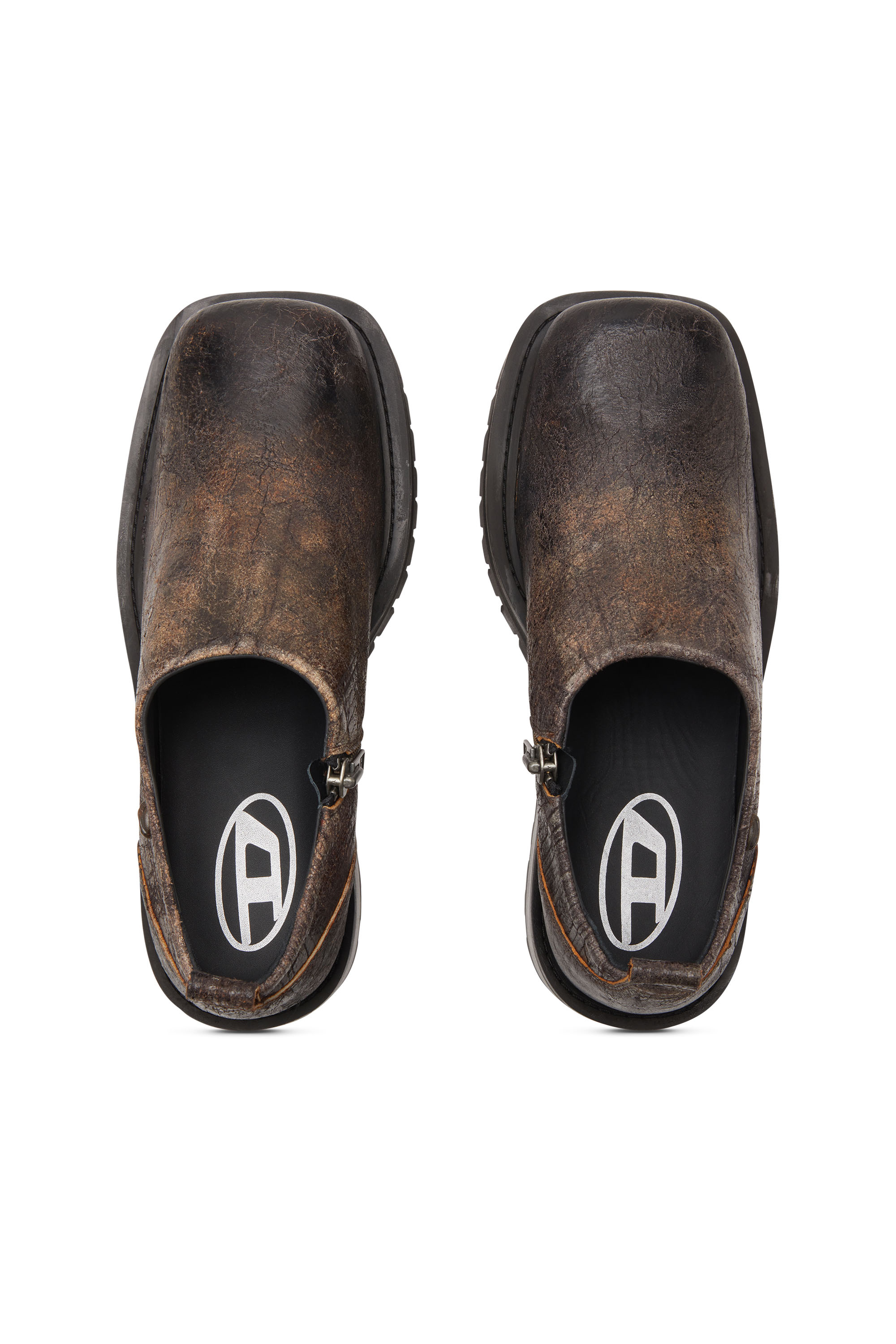 Diesel - D-TEXAN CLOG, Man's D-Texan-Zipped shoes in distressed crackled suede in Brown - 5