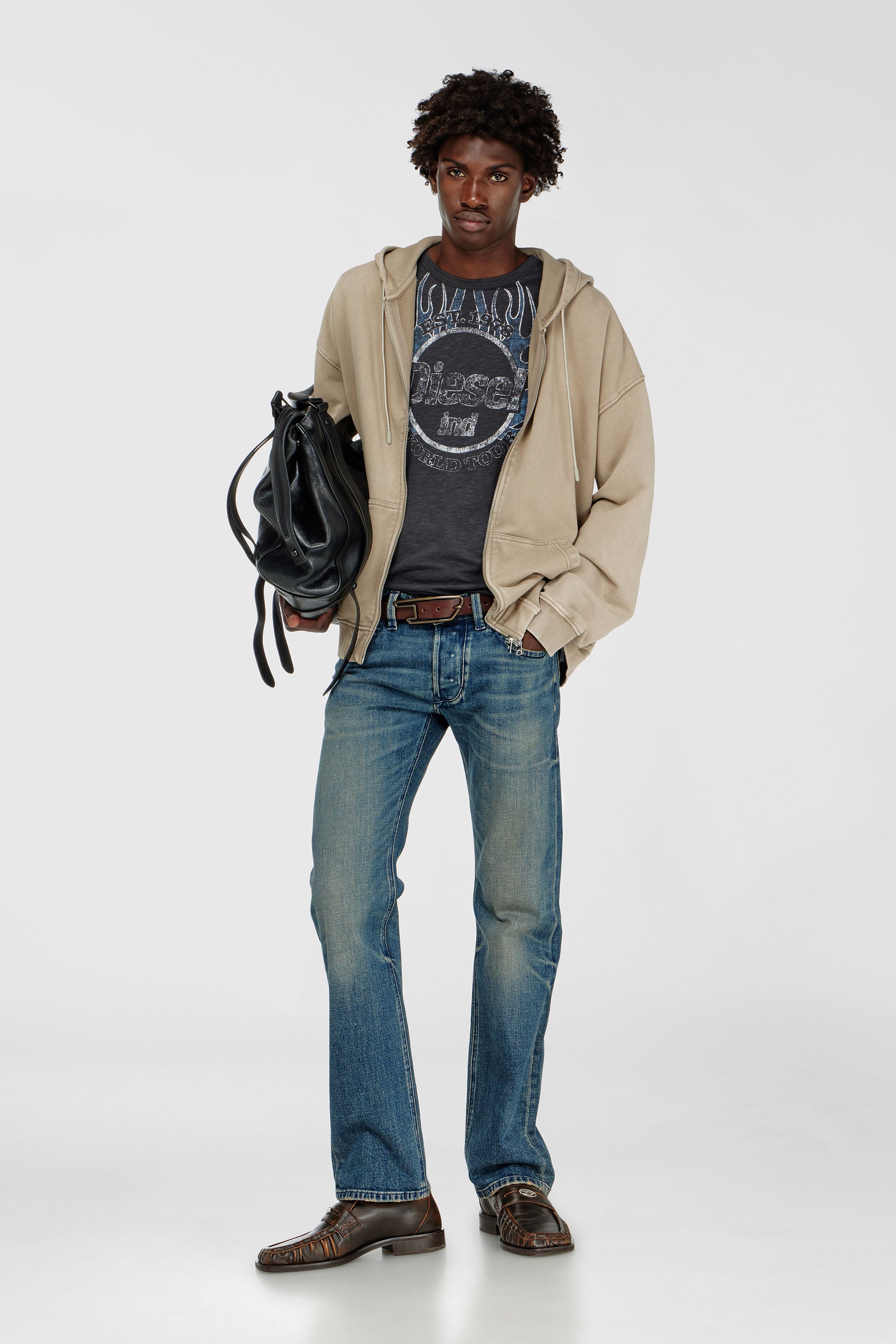 Diesel - T-NOTS, Man's T-shirt in slub-jersey with crack print in null - 2