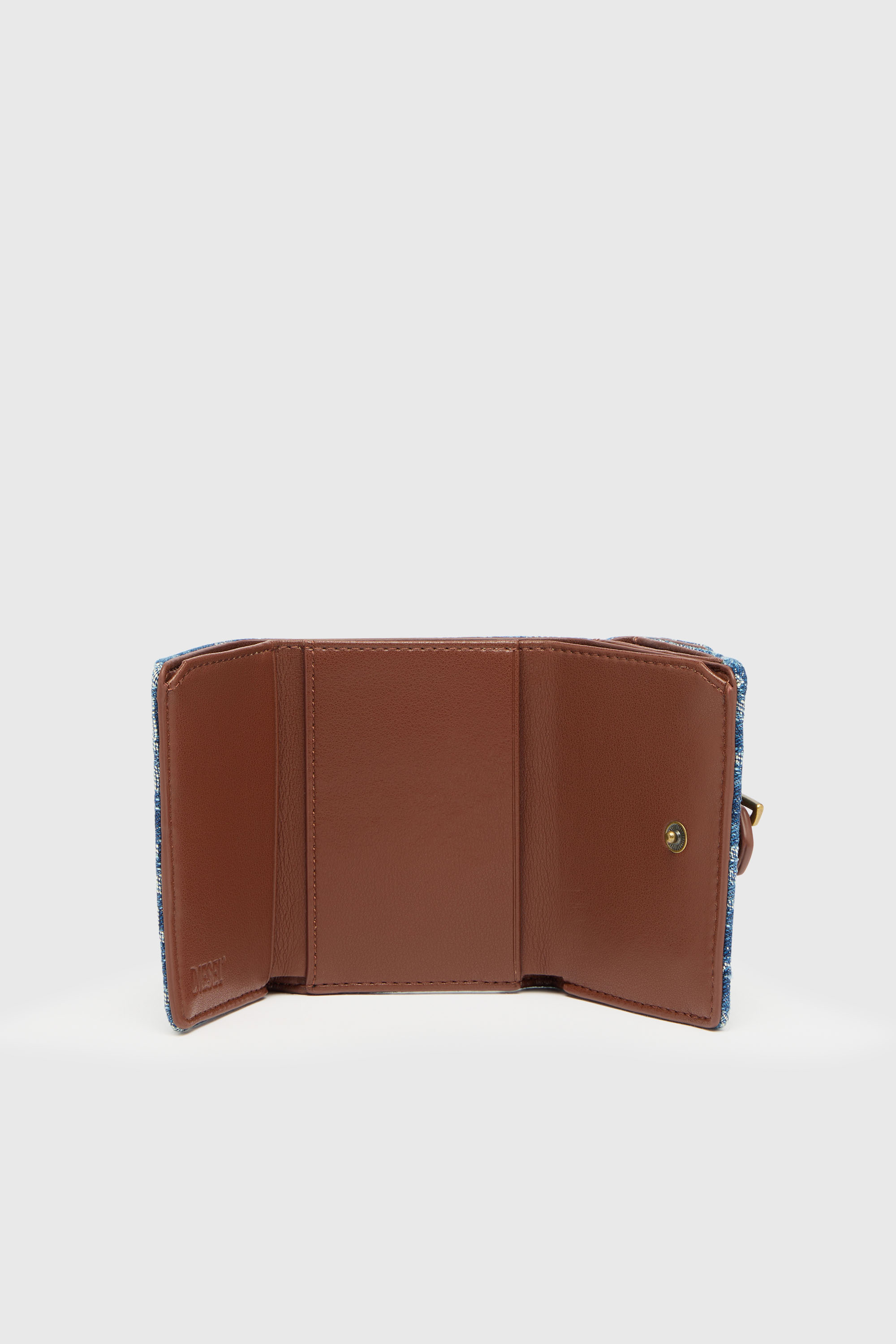 Diesel - D-LINE TRI FOLD COIN XS II, Woman's Tri-fold wallet in monogram denim with belt detail in Blue - 3