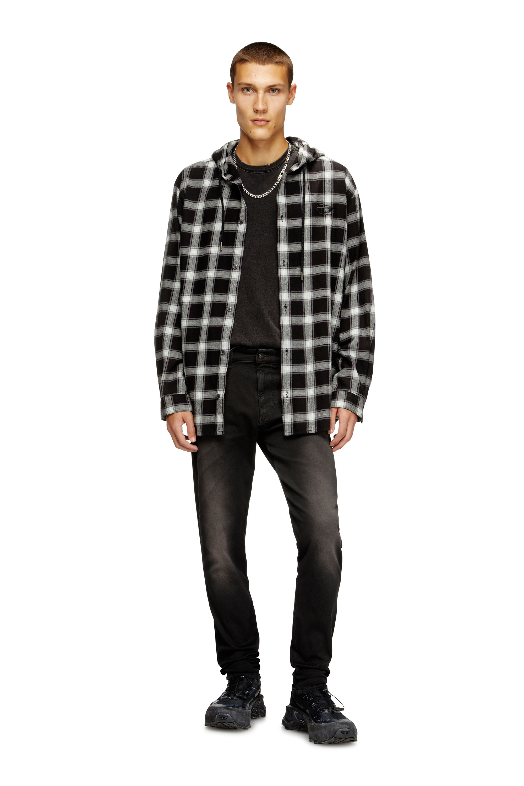 Slim 2062 D-Strukt Joggjeans® 0670M, Black/Dark grey Diesel - Man's Slim 2062 D-Strukt Joggjeans® 0670M, Black/Dark grey - 1