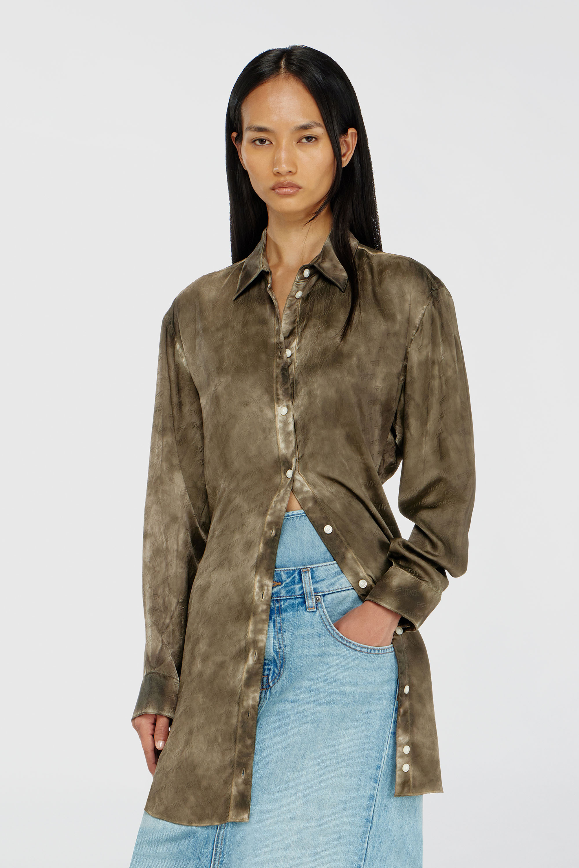 Diesel - C-LAVEL, Woman's Long shirt in logo-jacquard crinkled satin in Military Green - 1