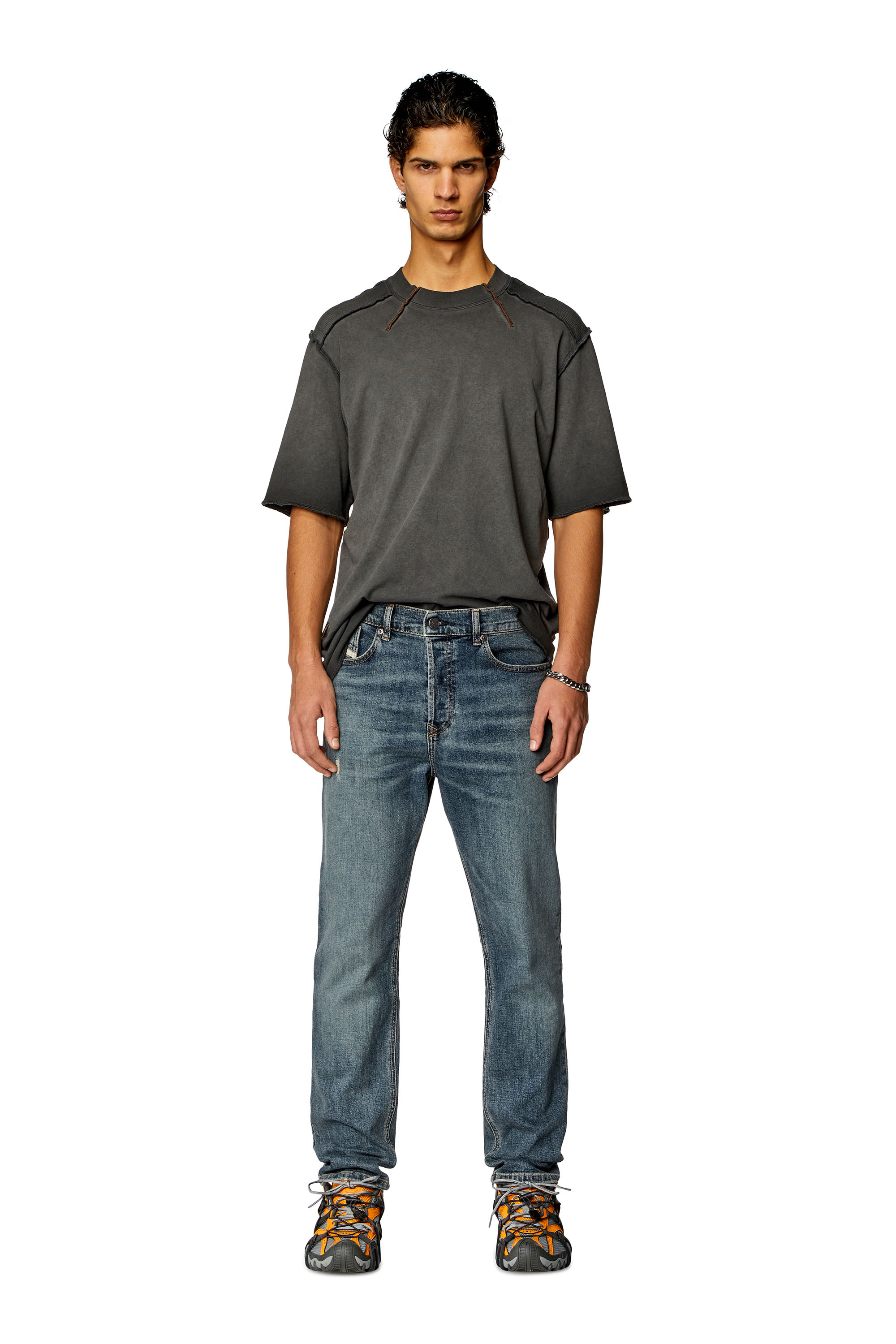Diesel - Tapered Jeans 2005 D-Fining 0DQAC, Medium blue - Image 4