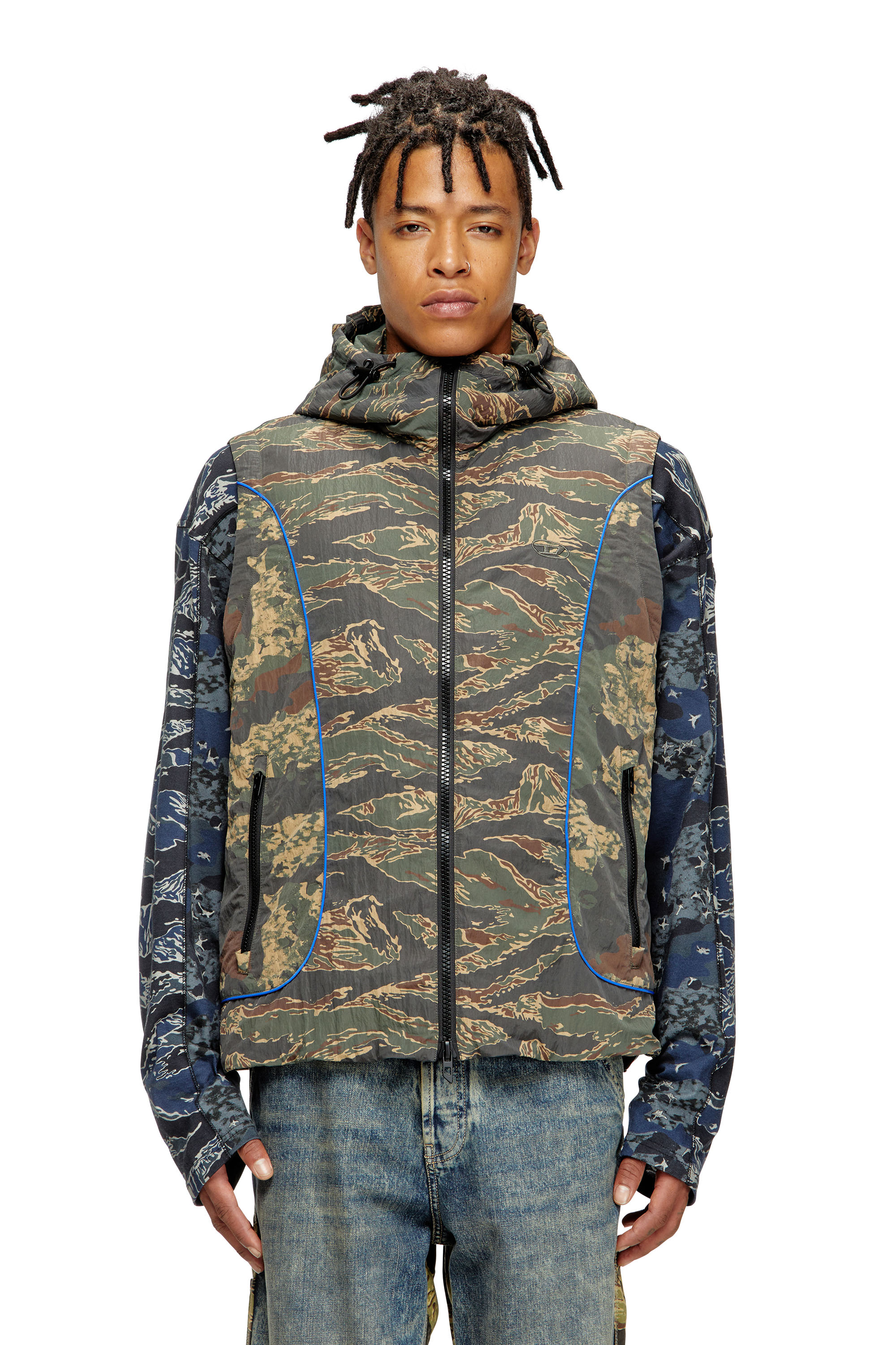 Diesel - J-OSTEND-SL-CAMU, Man's Hooded vest with mixed camo prints in Blue/Green - 3